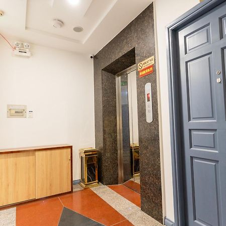 A25 Hotel - 14 Luong Huu Khanh Хошимін Екстер'єр фото