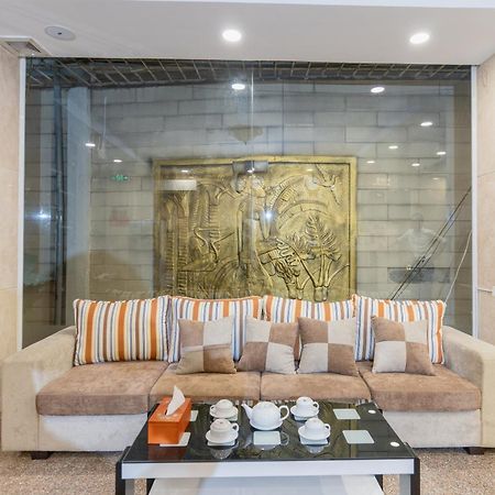 A25 Hotel - 14 Luong Huu Khanh Хошимін Екстер'єр фото