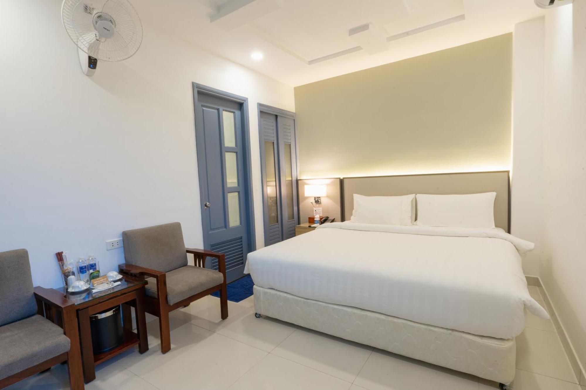 A25 Hotel - 14 Luong Huu Khanh Хошимін Екстер'єр фото